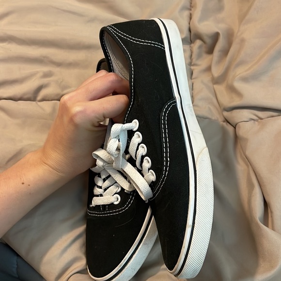 Vans womens 6.5, mens 5.0 - Picture 4 of 9